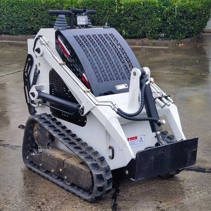 Skid Steer Loader for Utility  – Manhole Cover Lifting recenzja i cena